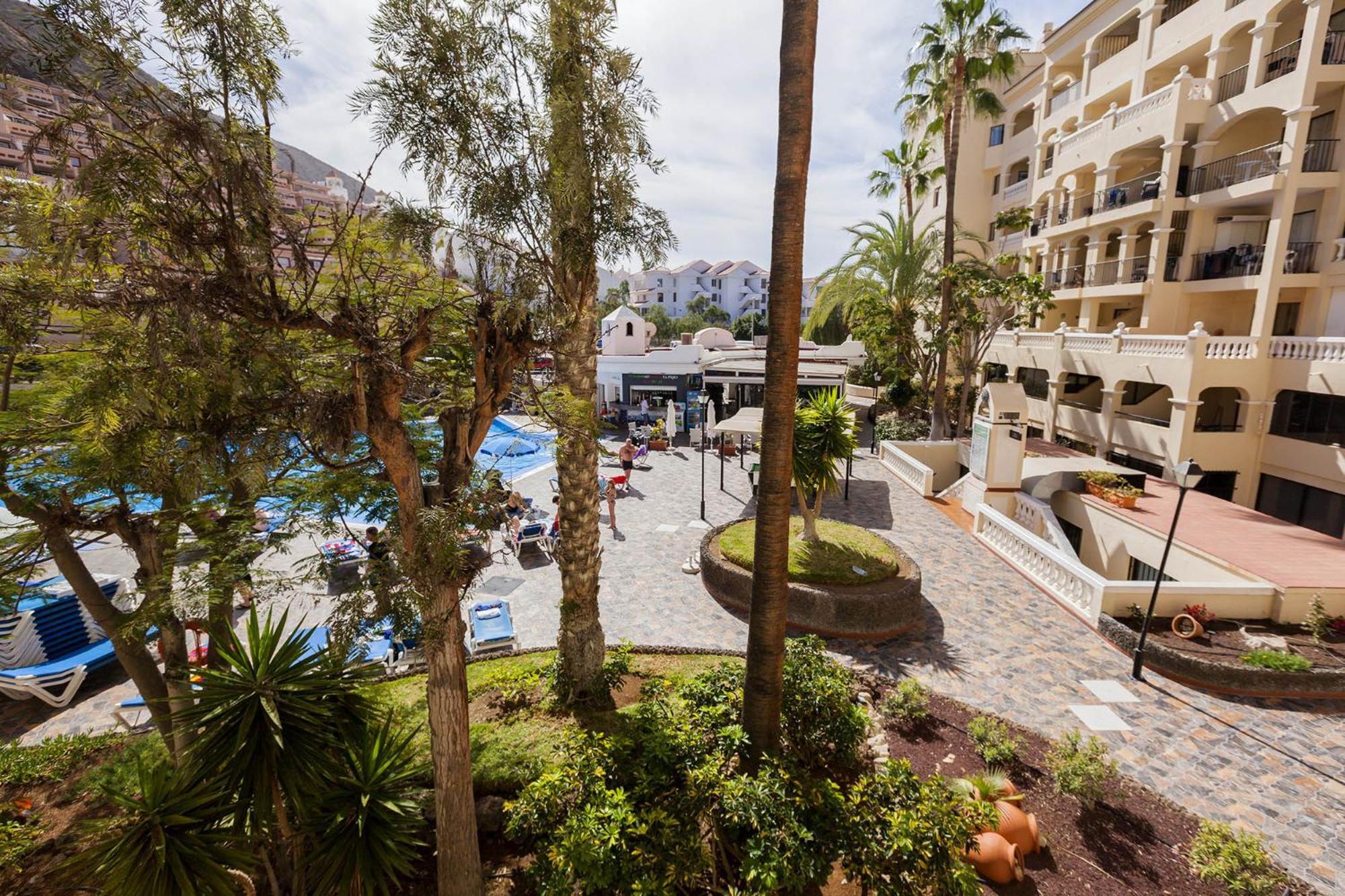 Castle Harbour 3 Apartment Los Cristianos  Exterior photo