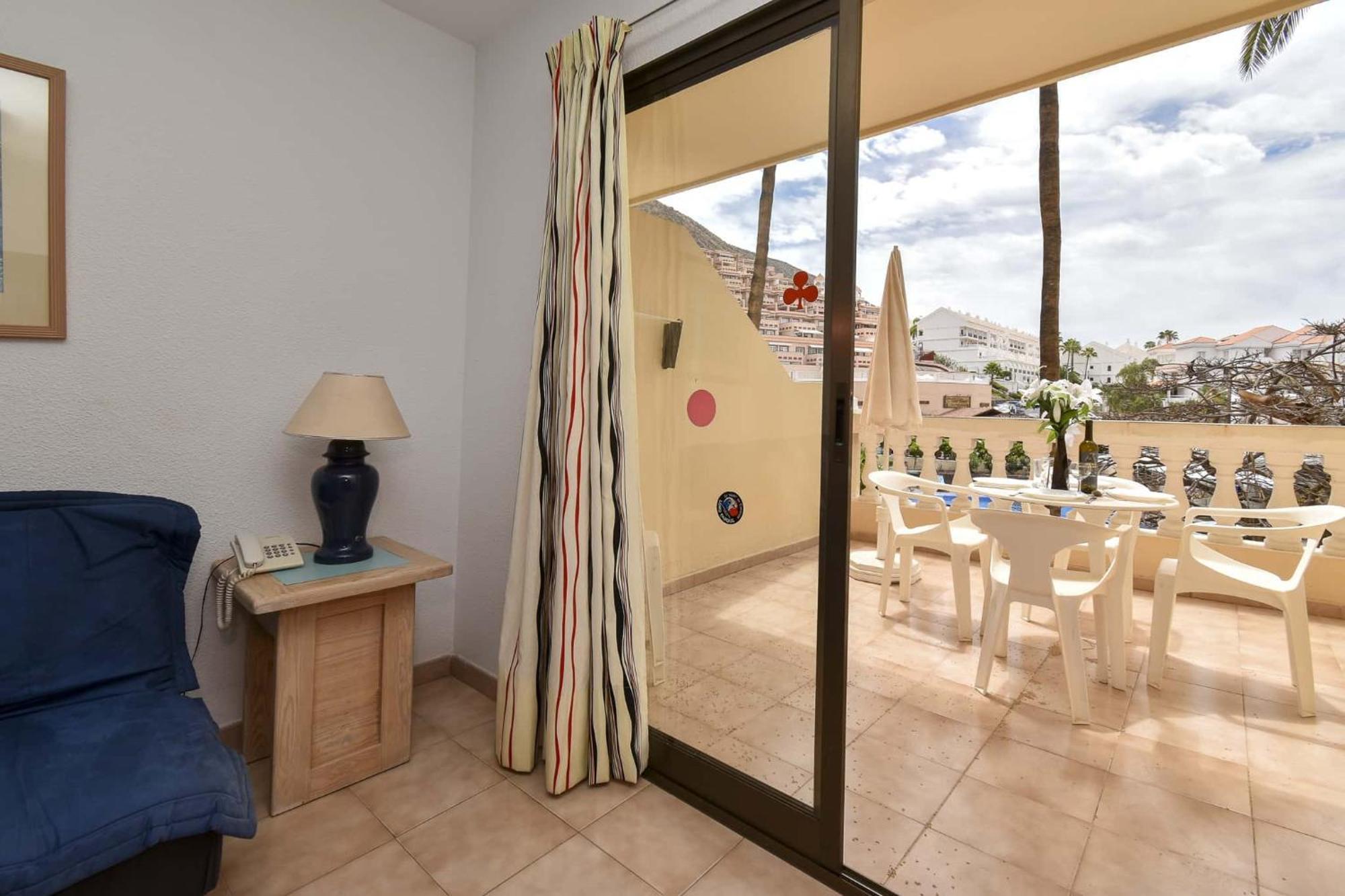 Castle Harbour 3 Apartment Los Cristianos  Exterior photo